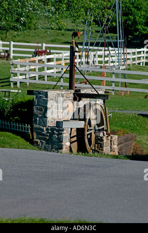 Waterwheel in fattoria Amish, Lancaster ,Pennsylvania, STATI UNITI D'AMERICA Foto Stock