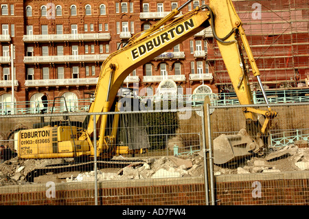 Costruzione sul lungomare di Brighton, Brighton East Sussex, Regno Unito. Foto Stock