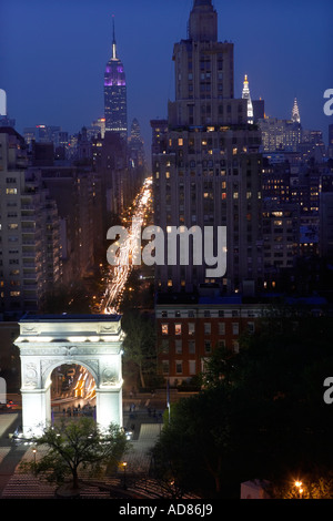 La città di New York skyline tramonto uptown America Grande Mela Manhattan New York New York City North America U S Stati Uniti d'America Foto Stock