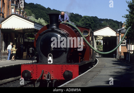 Locomotiva a vapore "Jessie' alla stazione di Llangollen, Denbighshire, Wales, Regno Unito Foto Stock