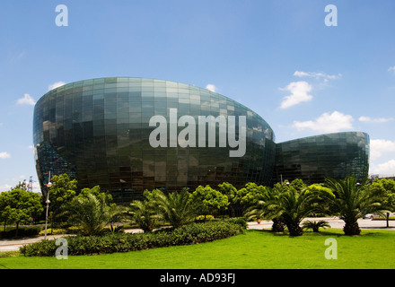 Esterno della nuova Shanghai Oriental Arts Center progettato da Paul Andreu Pudong Shanghai Foto Stock
