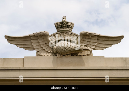 Runnymede Air Forces Memorial "Coopers Hill' Surrey in Inghilterra 2006. Homer Sykes Foto Stock