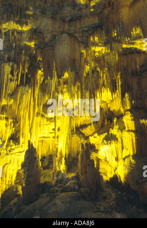 Grotte di Castellana, stalagmiti e stalattiti, Italia, Puglia Puglia, Castellana Foto Stock