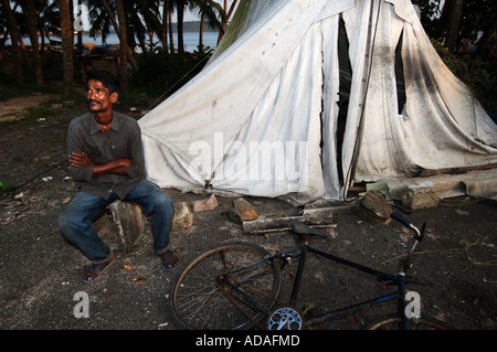 Alloggiamento delle vittime dello tsunami sulla costa sud Foto Stock