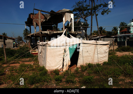 Alloggiamento delle vittime dello tsunami sulla costa sud Foto Stock