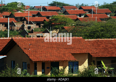 Alloggiamento per le vittime dello tsunami sulla costa sud Foto Stock