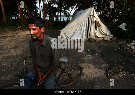 Alloggiamento delle vittime dello tsunami sulla costa sud Foto Stock