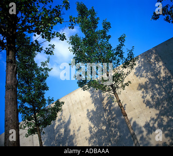 Schermo in Piccadilly Gardens Manchester di Tadao Ando Foto Stock