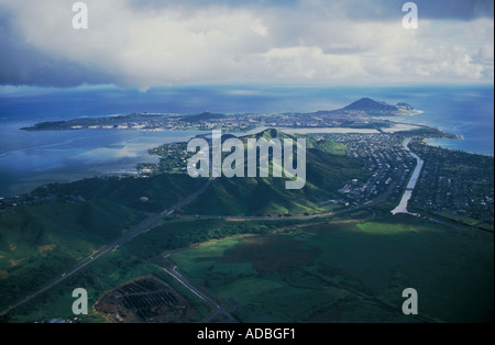 Antenna di H 3 superstrada che conduce a Kaneohe Base Marina Hawaii Oahu Hawaii Foto Stock