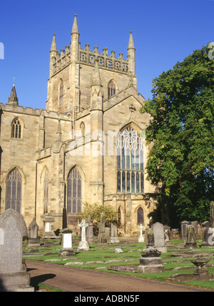 Dh Dunfermline Abbey DUNFERMLINE FIFE ala est robert bruce re Scozia Scotland Foto Stock