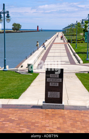 Passeggiata a fiume a Kenosha Wisconsin WI USA sul Lago Michigan Foto Stock