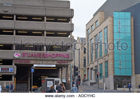 Demolito centro commerciale Old St James, parcheggio e stazione degli autobus, visto da York Place nel 2005, Edimburgo Foto Stock