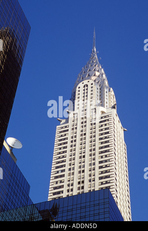 Cerca fino al magnifico Palazzo Chrysler sulla 42nd Street Manhattan New York Foto Stock