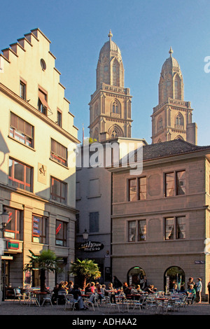 La Svizzera Zurigo centro storico kathedral Grossmunster Foto Stock