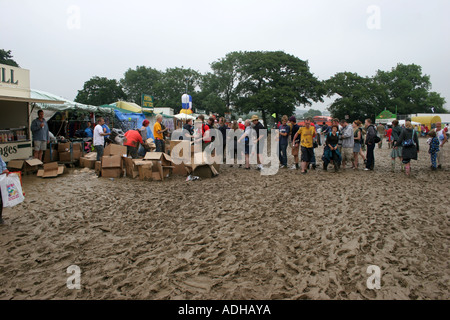 Glastonbury festival musicale 2005. L'azienda agricola degna Somerset in Inghilterra. Foto Stock