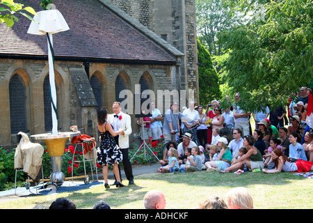 Outdoor Filodrammatica a Cowley Road Carnevale, Oxford Regno Unito Foto Stock