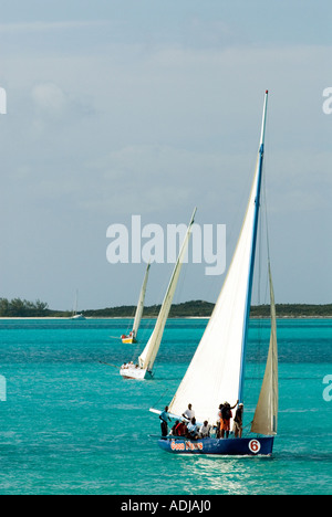 Maggiore EXUMA BAHAMA GEORGE TOWN 50TH Annuale famiglia isola Regata a vela Foto Stock