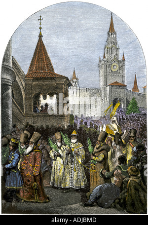 Processione religiosa a Mosca durante il regno dello Zar Ivan IV il terribile 1500s. Colorate a mano la xilografia Foto Stock
