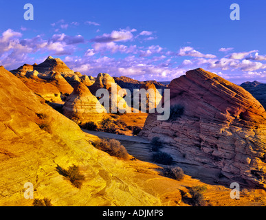 Hoodos con le nubi sulla Scogliera Vermillion deserto Arizona Utah Foto Stock