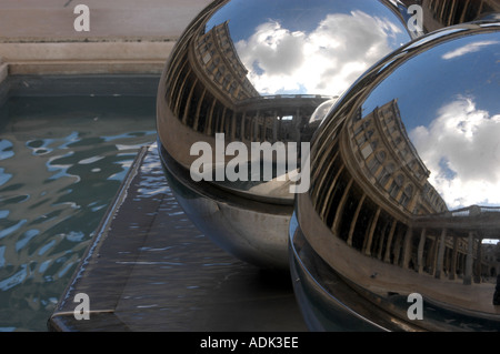 Scultura Moderna PARIGI FRANCIA PH DAN WHITE Foto Stock