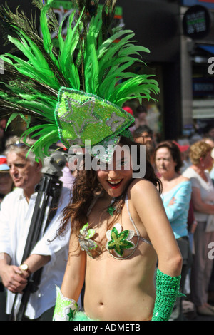 Performer West End Festival Glasgow Scotland Regno Unito Foto Stock