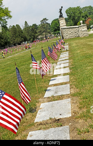 Il memorial day a noi un cimitero di guerra nel Michigan MI Foto Stock