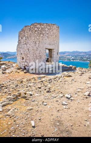 Vecchi Mulini a vento a Bodrum Turchia Foto Stock