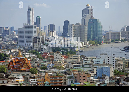 Cerca hotel dalla Grand China Princess a Menam Chao Praya, Chinatown, il quartiere indiano, Thailandia, Bangkok Foto Stock