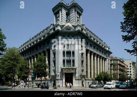 BBVA banca edificio Gran Via bivio Alameda Mazararredo Bilbao Foto Stock