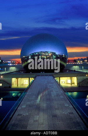 GEODE Parc de la Villette a Parigi FRANCIA Foto Stock