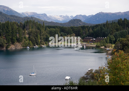 Puerto Manzano Resort. La Angostura Village, Neuquen, Argentina. Foto Stock