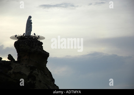 Le Rocher de la Vierge a Biarritz Foto Stock