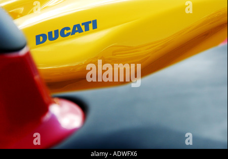 Moto Ducati serbatoi di benzina Foto Stock