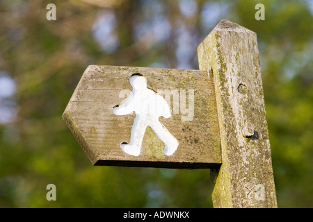 Sentiero segno Chedworth Gloucestershire Regno Unito Foto Stock