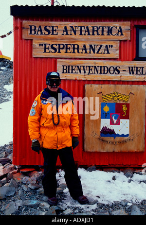 Argentine, colonnello dell esercito, ufficiale militare, esperanza esercito argentino base, ricerca scientifica, stazione di speranza bay, penisola antartica, Antartide Foto Stock