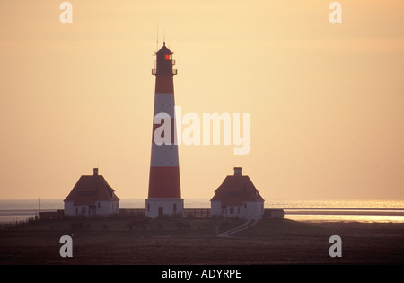 Leuchtturm Westerhever Halbinsel Eiderstedt Nordfriesland Deutschland Foto Stock
