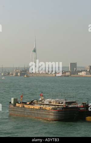 Trafalgar 200 celebrazioni e flotta internazionale di revisione e il Festival internazionale del mare Portsmouth Inghilterra GB UK 2005 Foto Stock