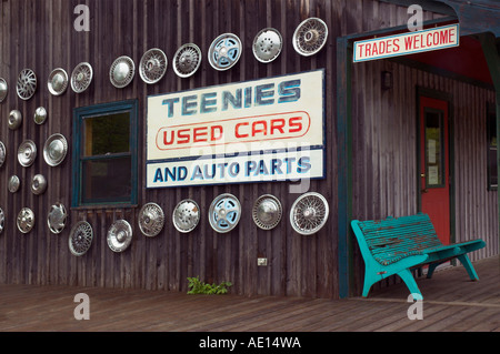 Un stile anni cinquanta parti di auto shop come parte di un set cinematografico Foto Stock