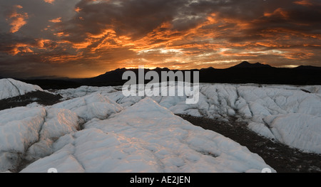 6 Composito immagine del tramonto sul ghiacciaio Matanuska Alaska Foto Stock