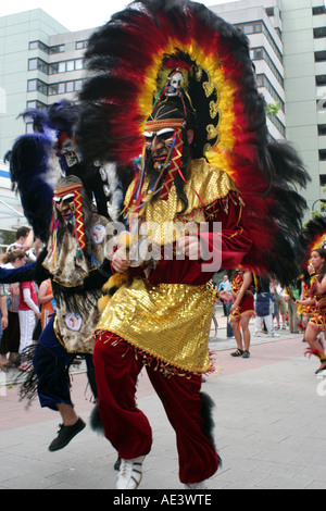 Festival di Amburgo Altonale culturale. Persone provenienti da Bolivia Foto Stock