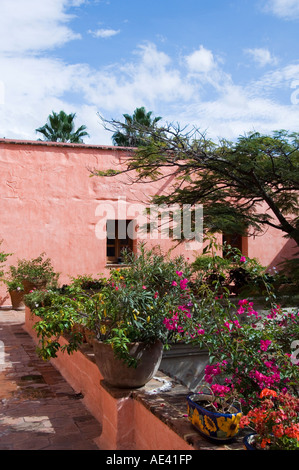 L'Hotel Camino Real nel XVI secolo il convento di Santa Catalina, città di Oaxaca, Oaxaca, Messico Foto Stock