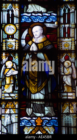 Sant Ignazio di Loyola Sacri Cuori gesuita di Wimbledon (cattolica) vetro macchiato 1491 - 1556 Foto Stock