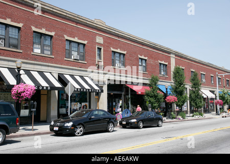 Cleveland Ohio,Heights,Coventry Village,shopping shopper shopping shopping negozi mercati di mercato di vendita di mercato, negozi al dettaglio business bu Foto Stock