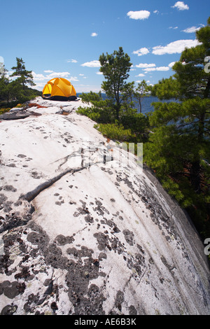 Tenda a Killarney Provincial Park Ontario Canada Foto Stock