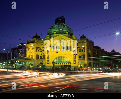 La stazione di Flinders Street Melbourne Victoria Australia Foto Stock