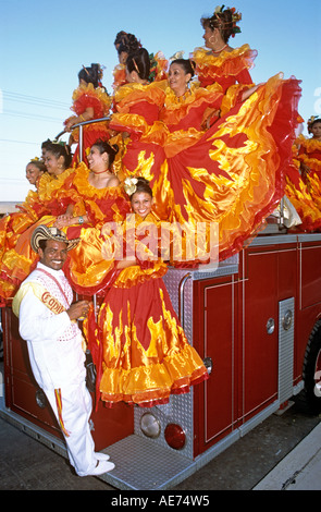 Festaioli durante il Carnevale Barranquilla Colombia Foto Stock