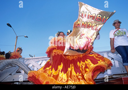 Ragazza sfilata di Carnevale Barranquilla Colombia Foto Stock