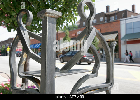 Cleveland Ohio,Heights,Coventry Village,shopping shopper shopping shopping negozi mercati di mercato di vendita di mercato, negozi al dettaglio business bu Foto Stock