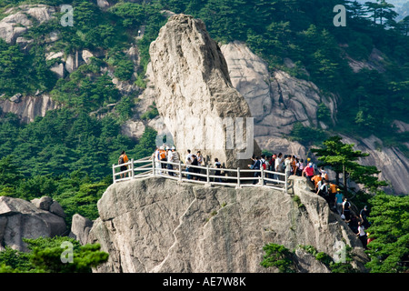 Rocce volanti Huangshan montagne della Cina Foto Stock