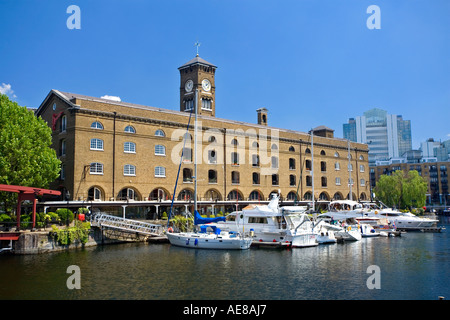 St Katharine Haven dock a Londra Inghilterra Foto Stock